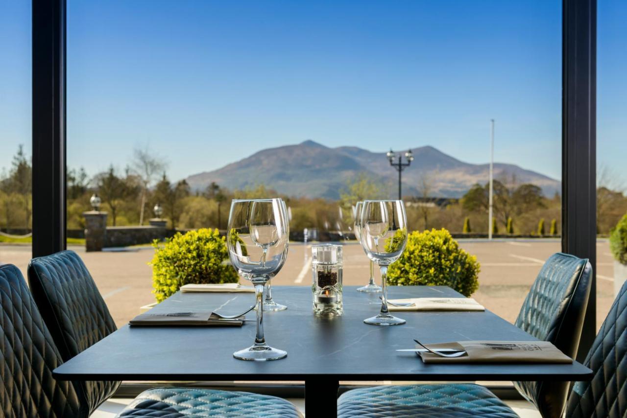 Killarney Oaks Hotel エクステリア 写真