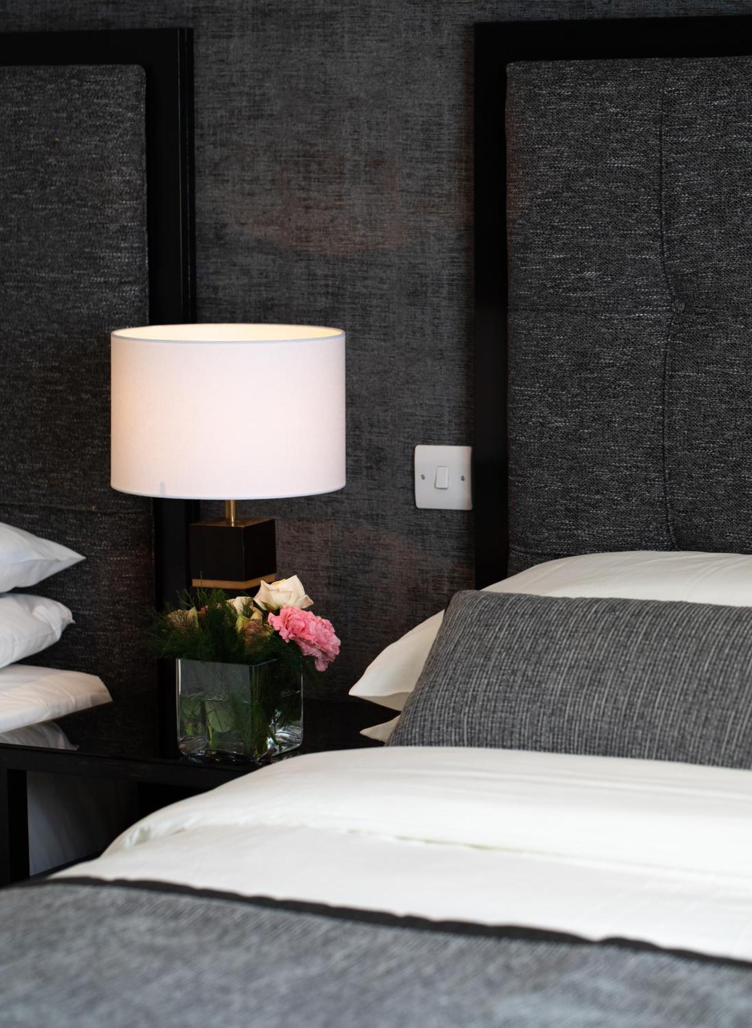 Killarney Oaks Hotel エクステリア 写真